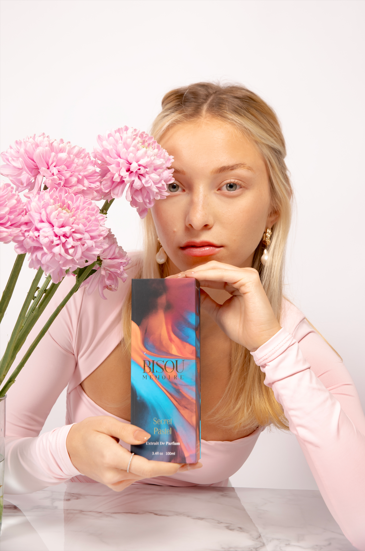 SECRET PASTEL